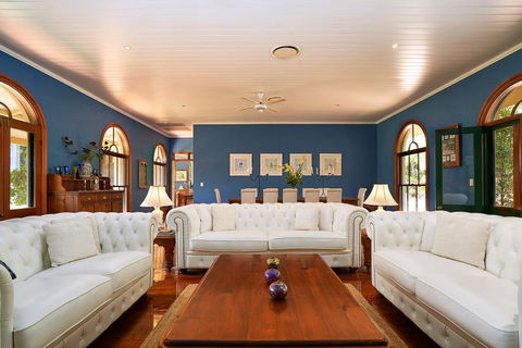 Victoria's At Ewingsdale - Queensland Tourism 2