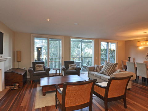 Villa 3br Vista Resort Condo Located Within Cypress Lakes Resort (nothing Is More Central) - Queensland Tourism 0