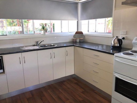 Villa Asolana - QLD Tourism 1