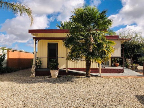 Villa Asolana - QLD Tourism 0