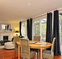 Villa Executive 2br Valley Views Resort Condo located within Cypress Lakes Resort nothing is more central - Queensland Tourism
