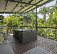 Villa Frangipani - QLD Tourism
