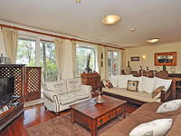 Book Pokolbin Accommodation Vacations QLD Tourism QLD Tourism