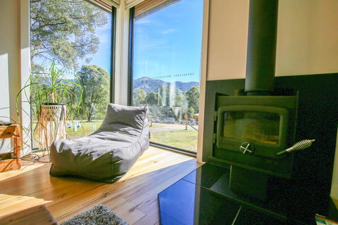 Ville Views - Queensland Tourism 2