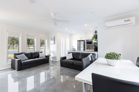 Wagga Apartments #1 - Queensland Tourism 0