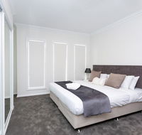 Wagga Apartments 3 - Queensland Tourism