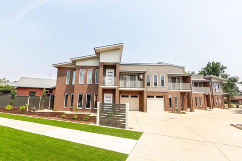 Wagga Apartments #4 - Queensland Tourism 0