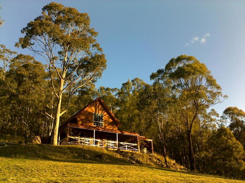 Wallaby Leap - Queensland Tourism 2