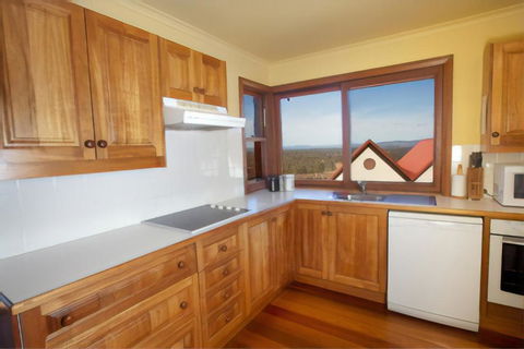Wandin Valley Estate - Queensland Tourism 3