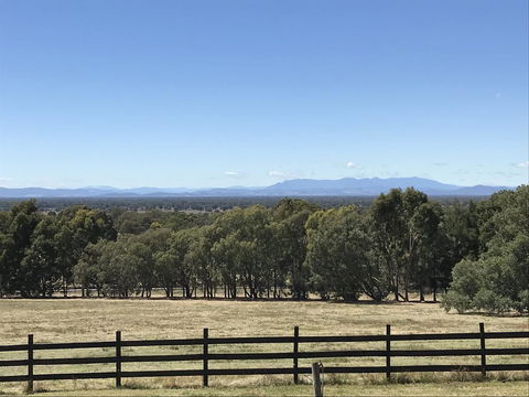 Warby Cottage - QLD Tourism 3