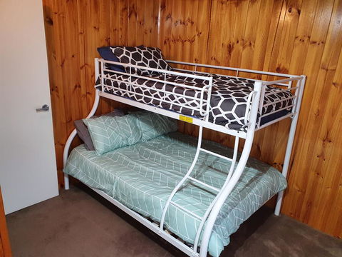 Ward Street Holiday House - Queensland Tourism 3