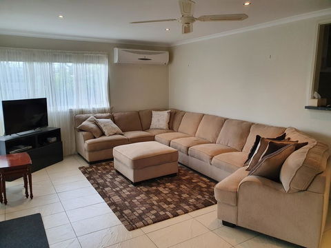 Ward Street Holiday House - Queensland Tourism 0