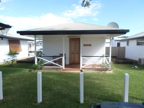 Warrego Hotel Motel Cunnamulla - QLD Tourism 0