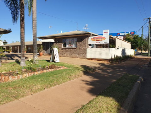 Warrego Motel - QLD Tourism 0