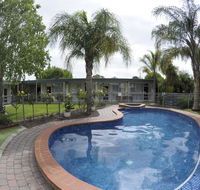 Warrina Motor Inn - Queensland Tourism