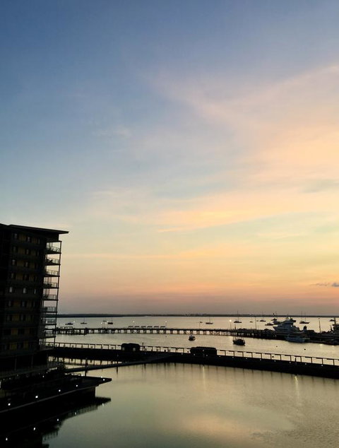 WATERFRONT DARWIN TROPICAL DELIGHT - Queensland Tourism 3