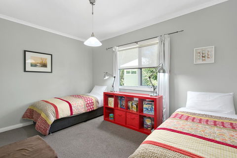 Amelina Cottages - Queensland Tourism 12