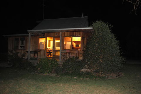 Bluegum Ridge Cottages - Queensland Tourism 24