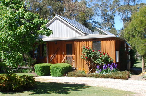 Bluegum Ridge Cottages - Queensland Tourism 8