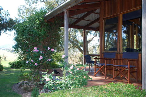 Bluegum Ridge Cottages - Queensland Tourism 21