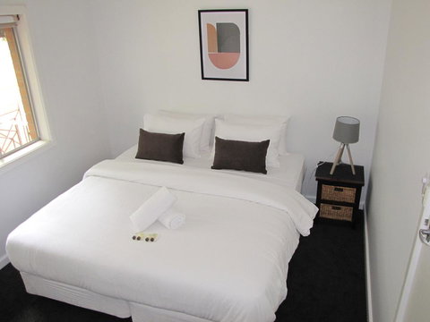 Clarke Street - QLD Tourism 7