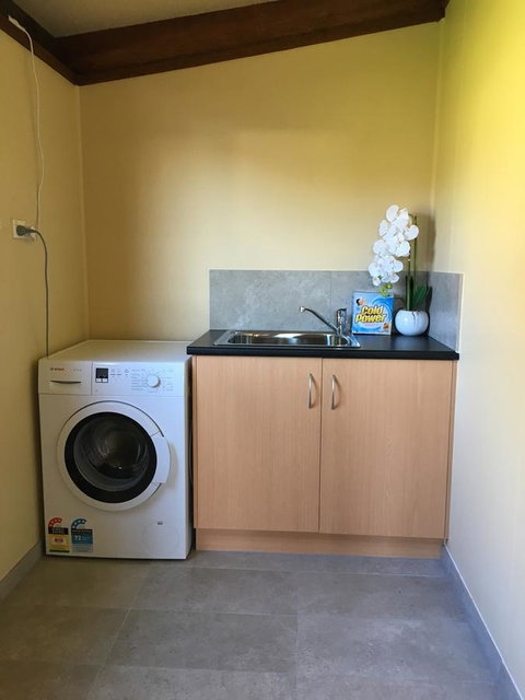 Red Ceder Cottage - Great Ocean Road - Port Campbell - QLD Tourism 28