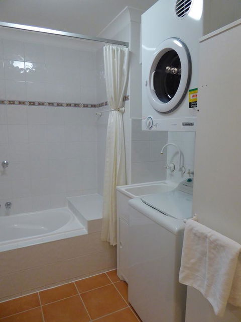 Lifestyle Apartments At Ferntree - Queensland Tourism 18