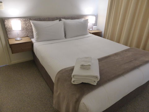 Lifestyle Apartments At Ferntree - Queensland Tourism 13