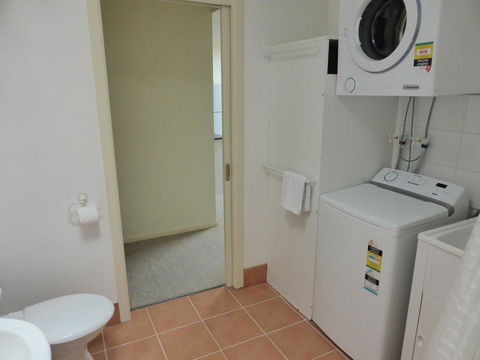 Lifestyle Apartments At Ferntree - Queensland Tourism 15