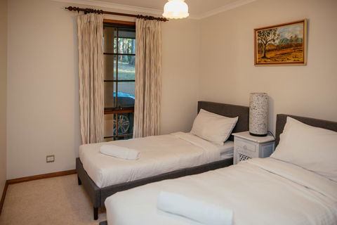 The Dan - Queensland Tourism 10