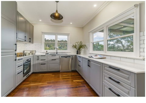 Gracemont Boutique Accommodation - QLD Tourism 12