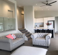 Lorne Sea View Terrace house - QLD Tourism