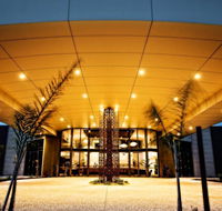 Quality Suites Seasons 5 - QLD Tourism