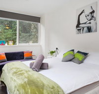Melbourne Villa - QLD Tourism