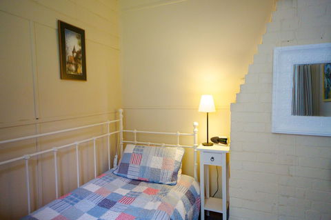 Healesville Apartments - QLD Tourism 35