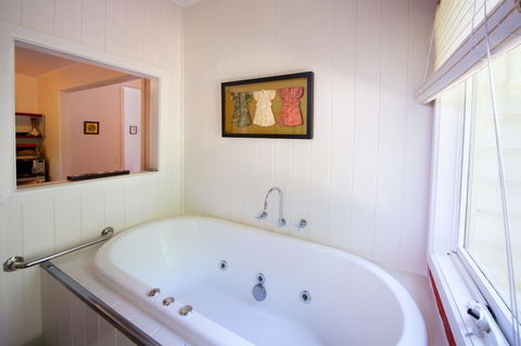 Healesville Apartments - QLD Tourism 11