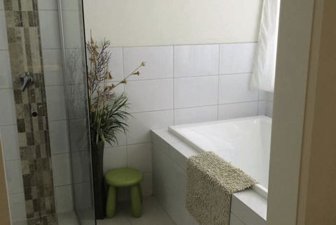 19 Glen Eagles Close - QLD Tourism 5