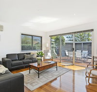 Bask at The Glade - Rejuvenate Stays - QLD Tourism