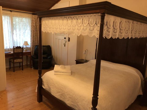 Lorelei Bed & Breakfast - QLD Tourism 15