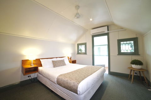 Ballarat Station Apartments - QLD Tourism 0