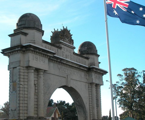 Ambassador Motor Inn - QLD Tourism 37