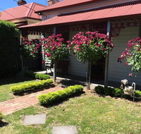 Airleigh-Rose Cottage - QLD Tourism