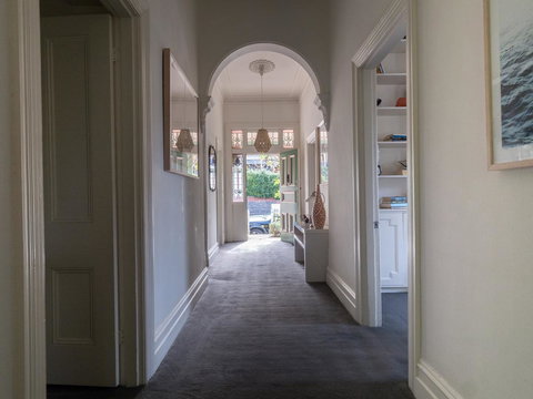 LittleStay Airlie - 2 Bedroom House - QLD Tourism 4