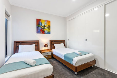 Biggs Villas Melbourne - QLD Tourism 8