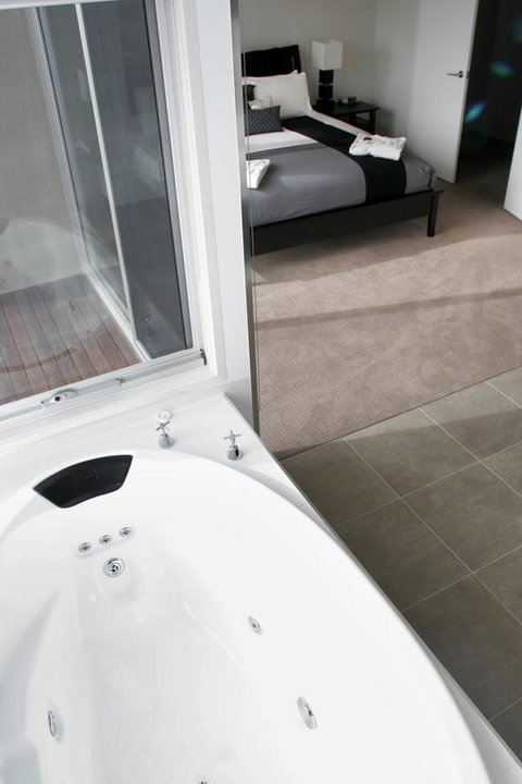 104 On Merri Apartments - QLD Tourism 2
