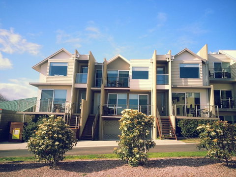 104 On Merri Apartments - QLD Tourism 11