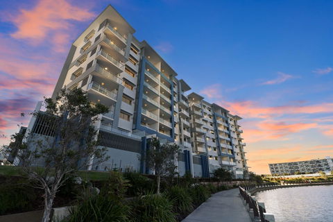 Aquarius Kawana - QLD Tourism 14