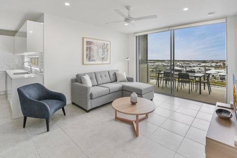 Aquarius Kawana - QLD Tourism 6