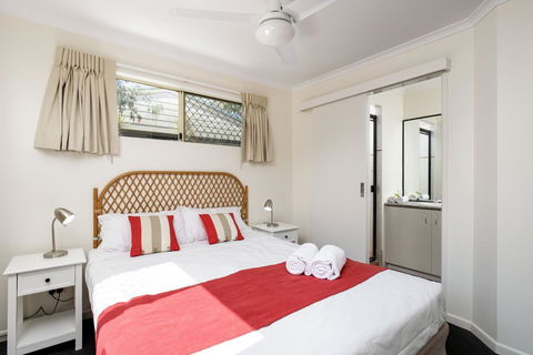 Rainbow Getaway Holiday Apartments - Queensland Tourism 5