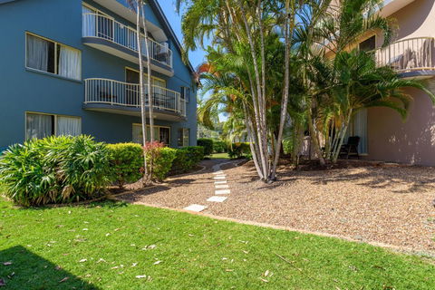 Rainbow Getaway Holiday Apartments - Queensland Tourism 12